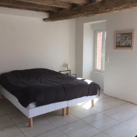 Longere 12 Places *